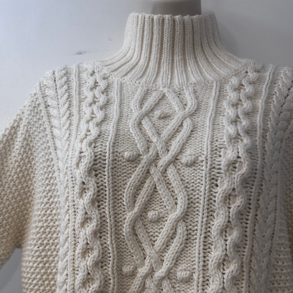 Vineyard Vines M Women’s Tipped Fisherman Mock Neck Sweater Cream Cable Knit - Picture 6 of 12